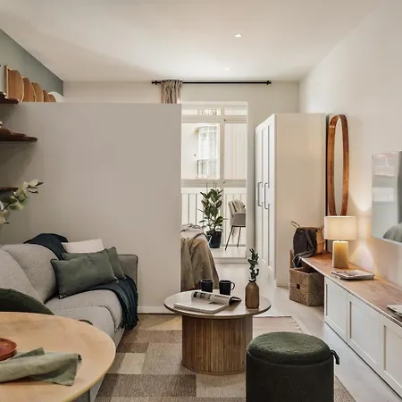 Spacest - Carrer Del Comte Borrell D Apartament