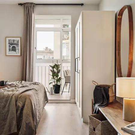 Spacest - Carrer Del Comte Borrell D Apartament *